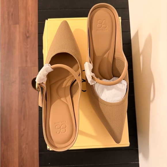 GraceLithe Pointed Toe Heeled Mules - Picture 9 of 12